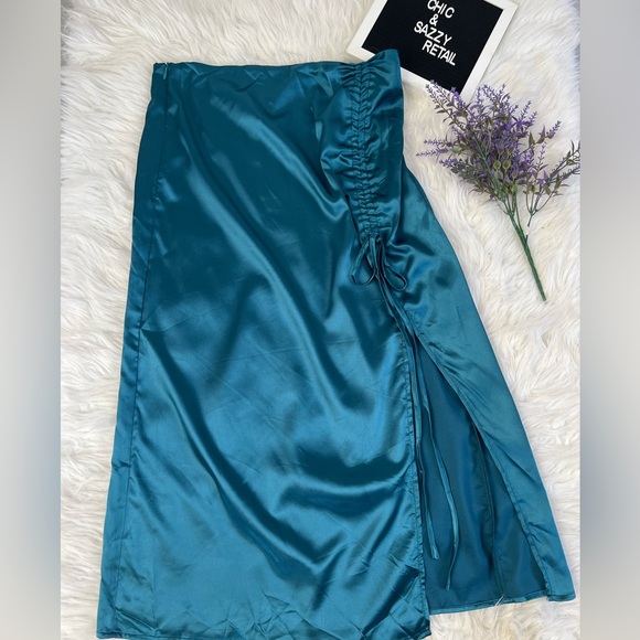 Cider Satin  Drawstring Midi Skirt - Picture 6 of 9